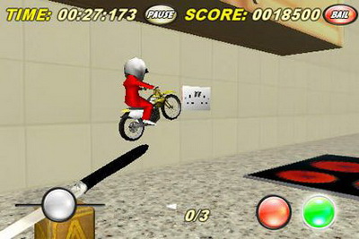 IOS игра Toy Stunt Bike. Скриншоты к игре Трюки на игрушечных байках